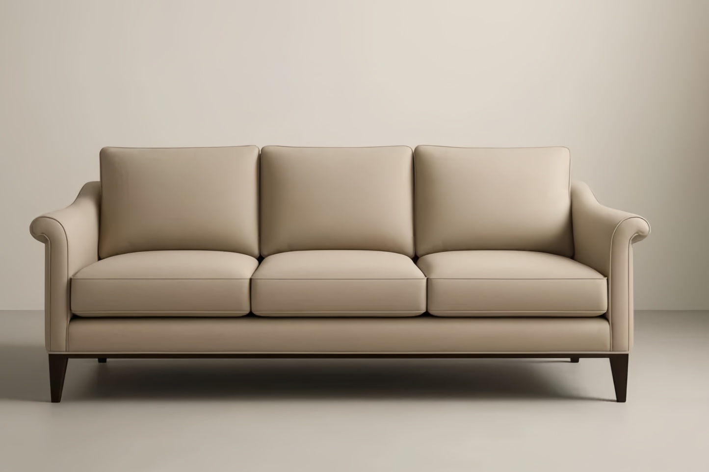 Divano lungo a Tre Posti in Tessuto Poliestere Beige con Imbottitura in Schiuma Memory e Struttura in Legno Massello