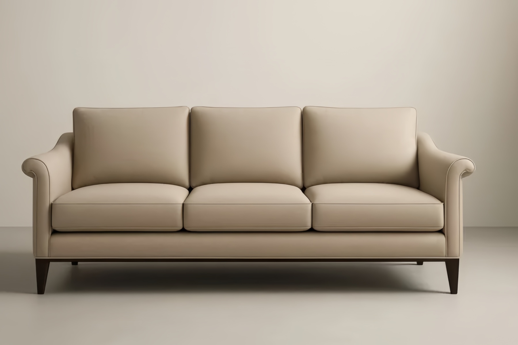 Divano lungo a Tre Posti in Tessuto Poliestere Beige con Imbottitura in Schiuma Memory e Struttura in Legno Massello