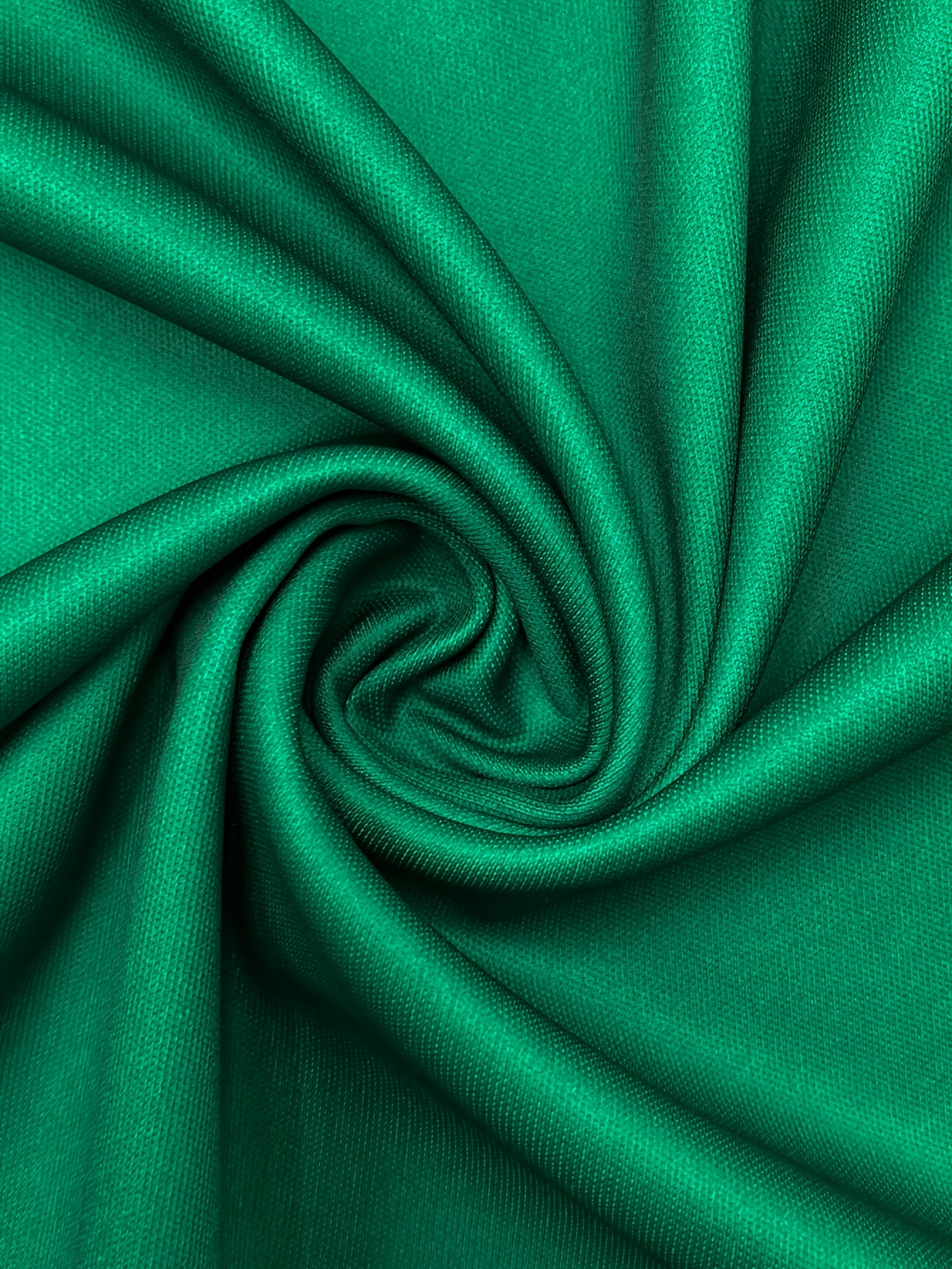 “Men’s St. Patrick’s Day Shamrock Print Hoodie – Lucky Green Pullover Sweatshirt”