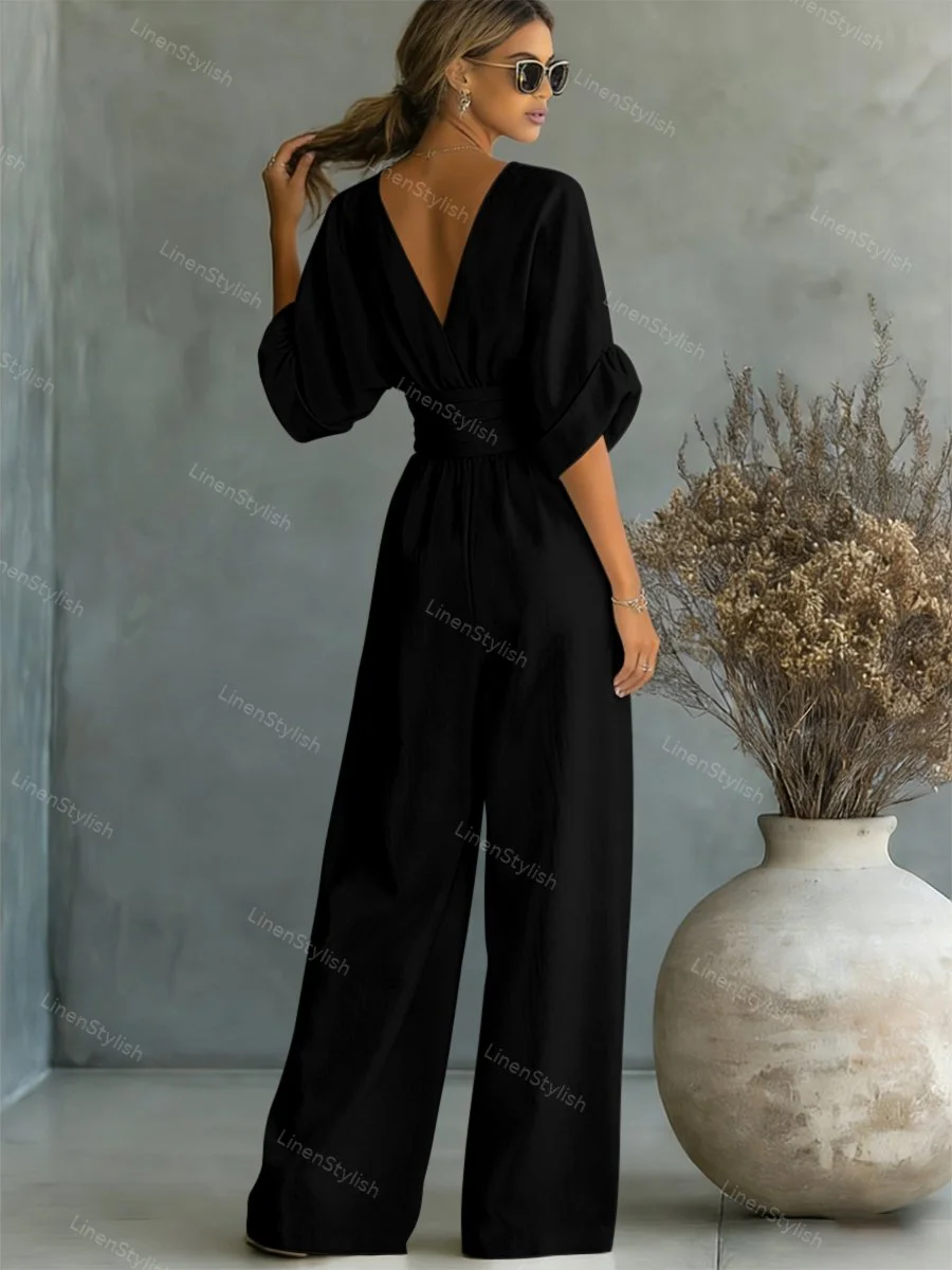 Divatos V-nyakú deréknál szabott overál