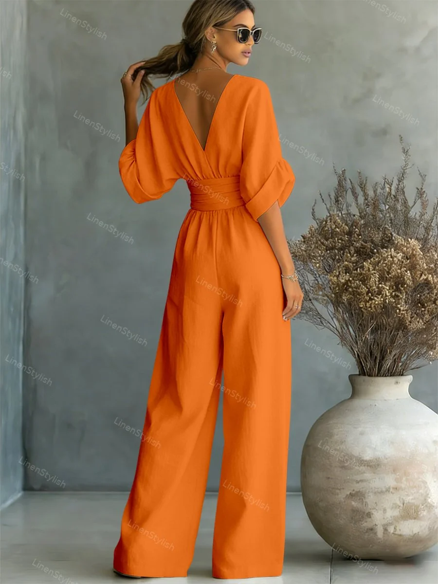 Divatos V-nyakú deréknál szabott overál