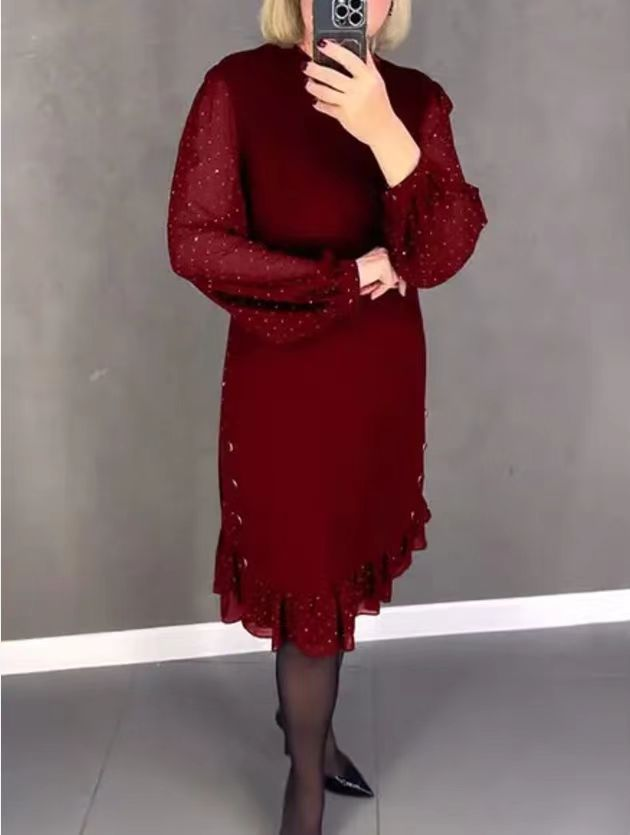 👗Egyszínű női ruhák kerek nyakkivágással és kristálydíszítéssel ✨