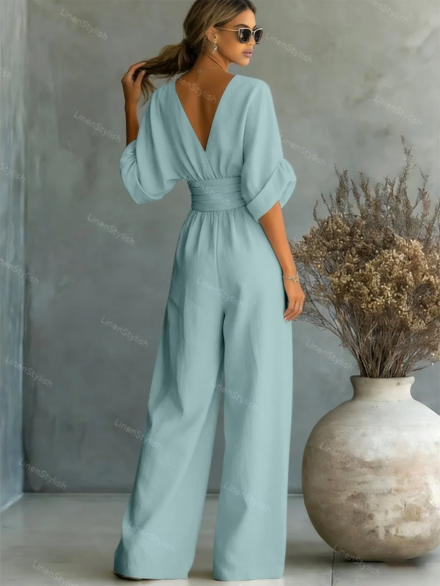 Divatos V-nyakú deréknál szabott overál