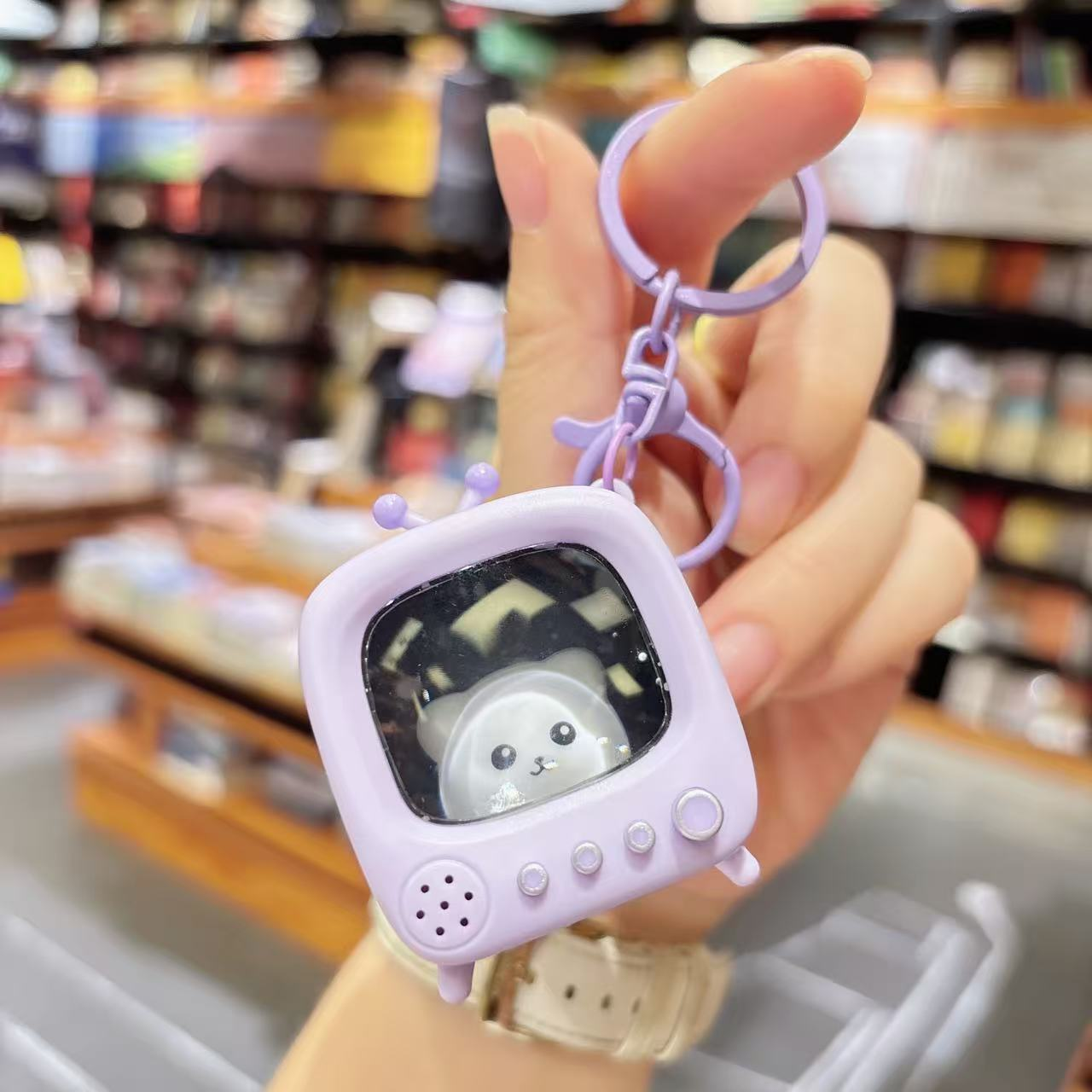 🐱Aranyos digitális kisállat kulcstartó – interaktív mini társ! ✨💖