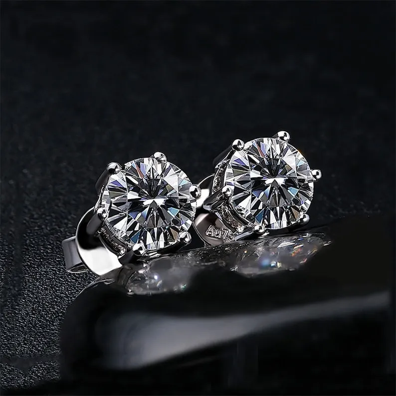 💎 Žhavý výprodej s 50% SLEVOU! 🔥 Klasické diamantové náušnice z moissanitu