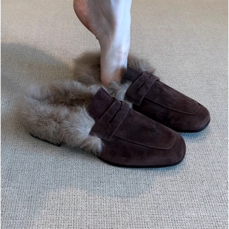 Зимни модани кадифени ботуши - Топлина ❄️ и стил 💫 в хармония