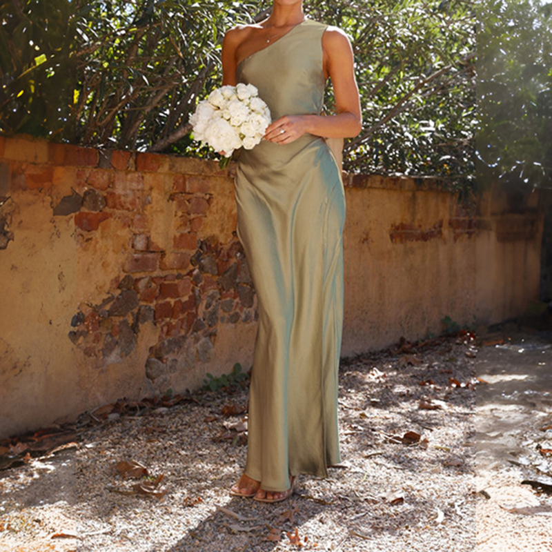 Elegant And Slim One-shoulder Slit Satin Dress