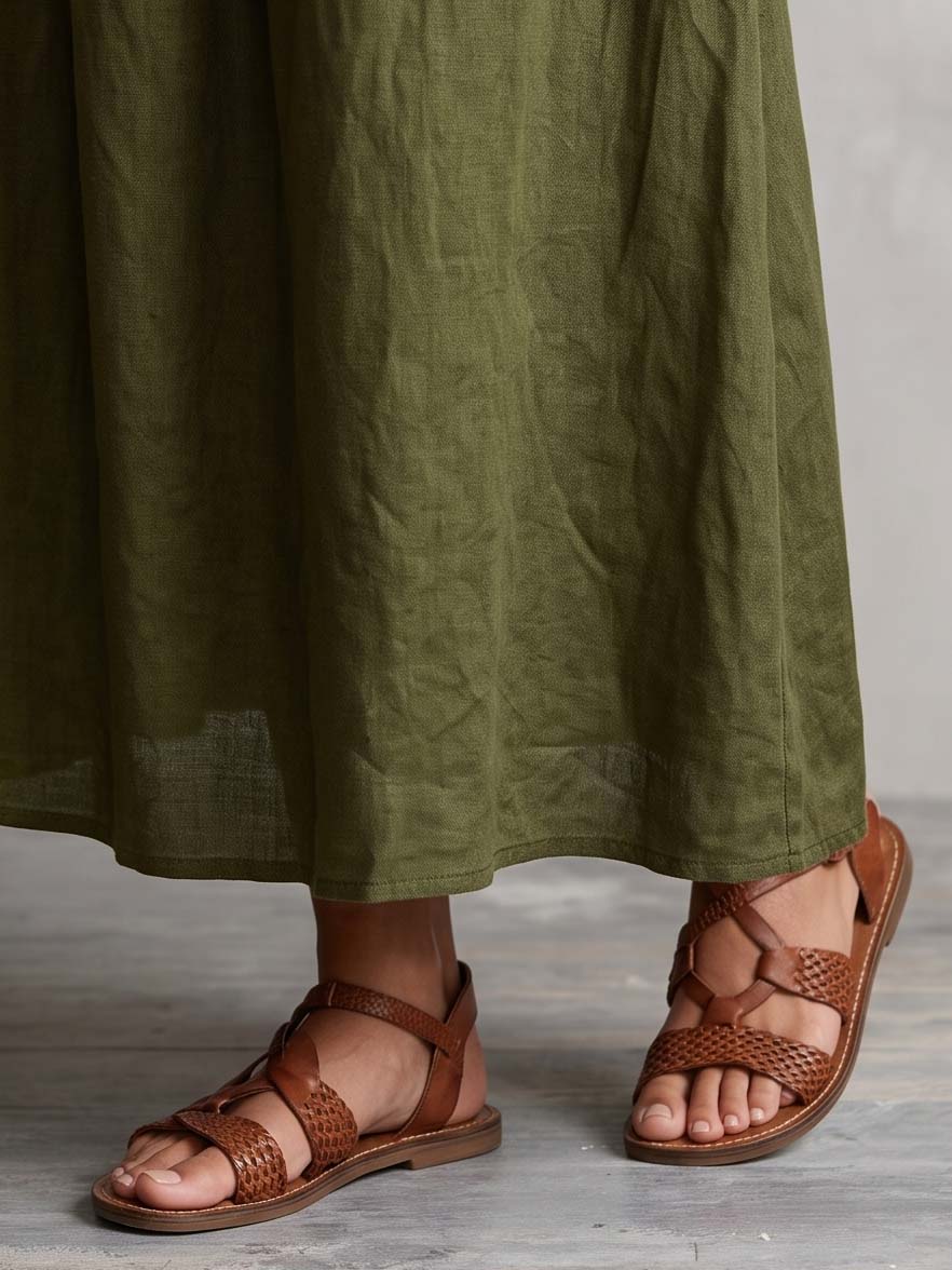 Wide gathered waistband and self-tie detail