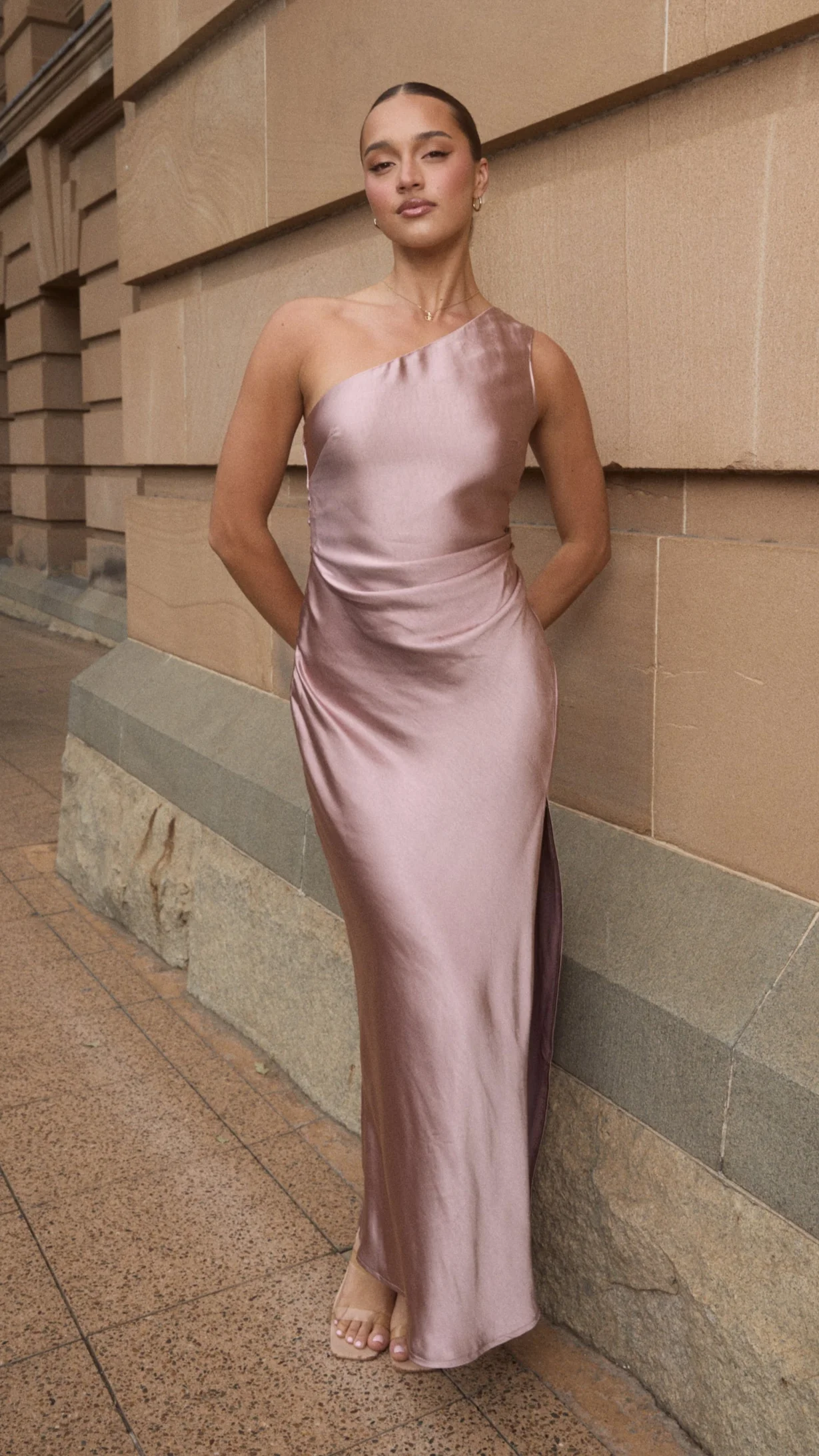 Elegant And Slim One-shoulder Slit Satin Dress