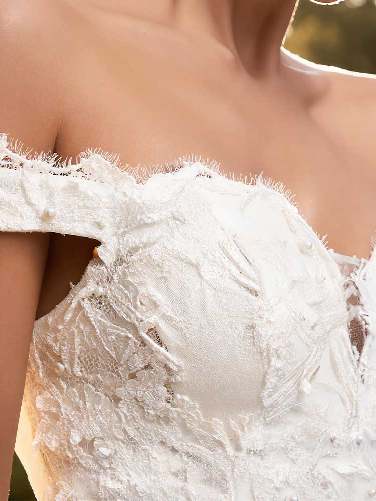 Elegant Temperament Sleeveless Lace-embellished Dress