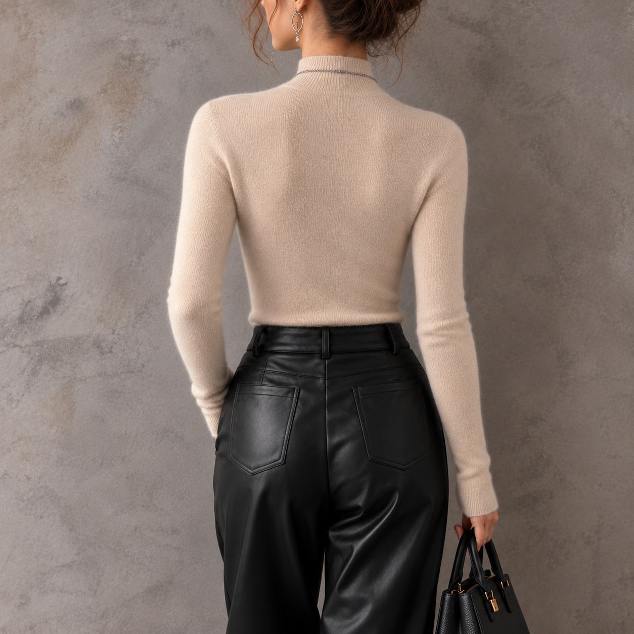 Elegance Long-seeved Cashmere Knit Top