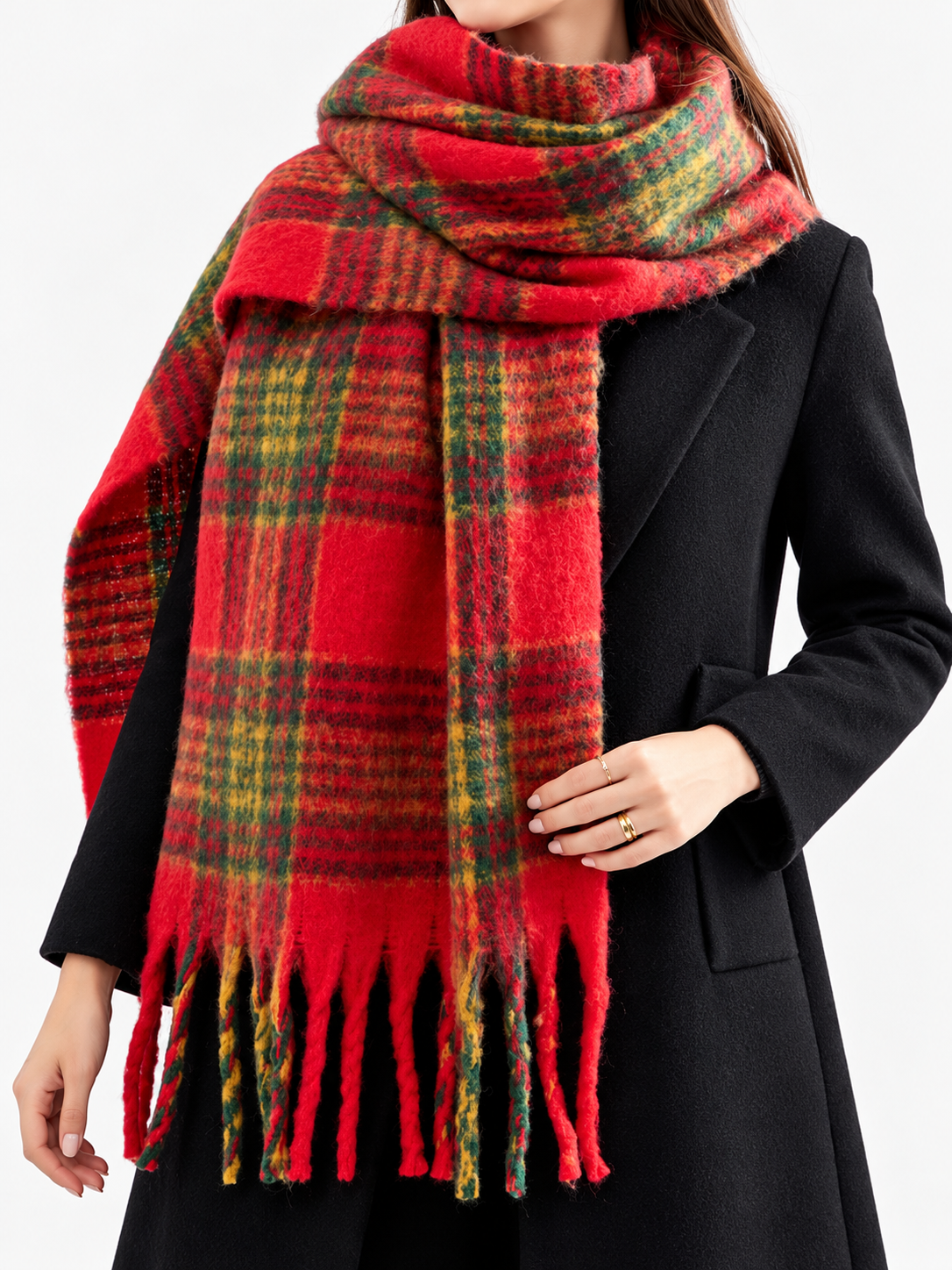 Elegant Plaid Tasseled Scarf