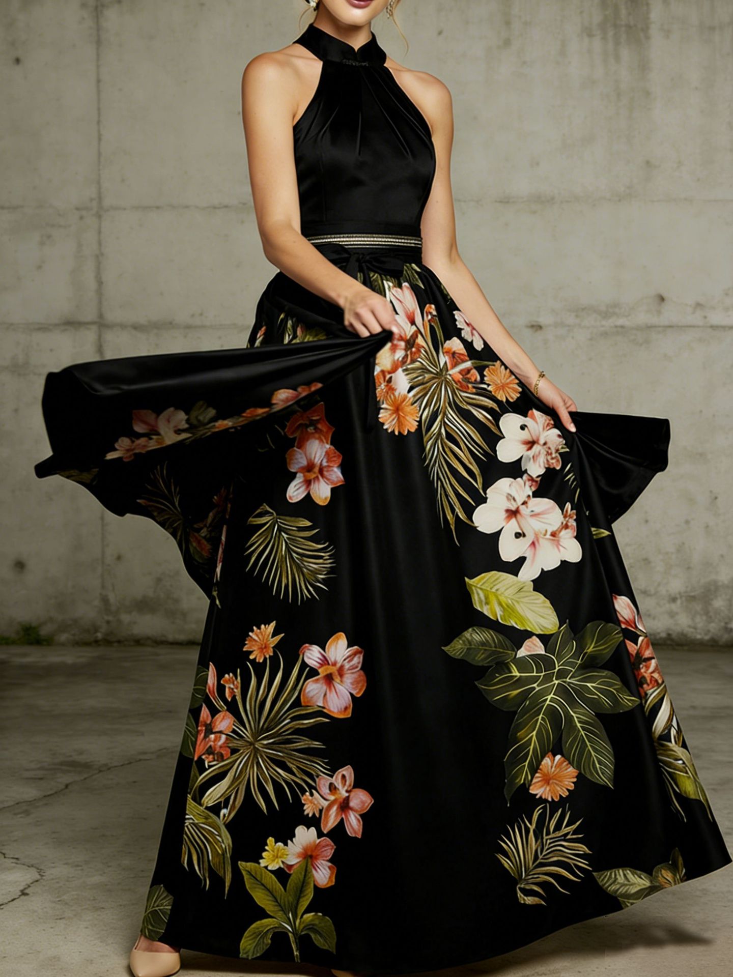 Sleeveless A-line Floral Halterneck Maxi Dress