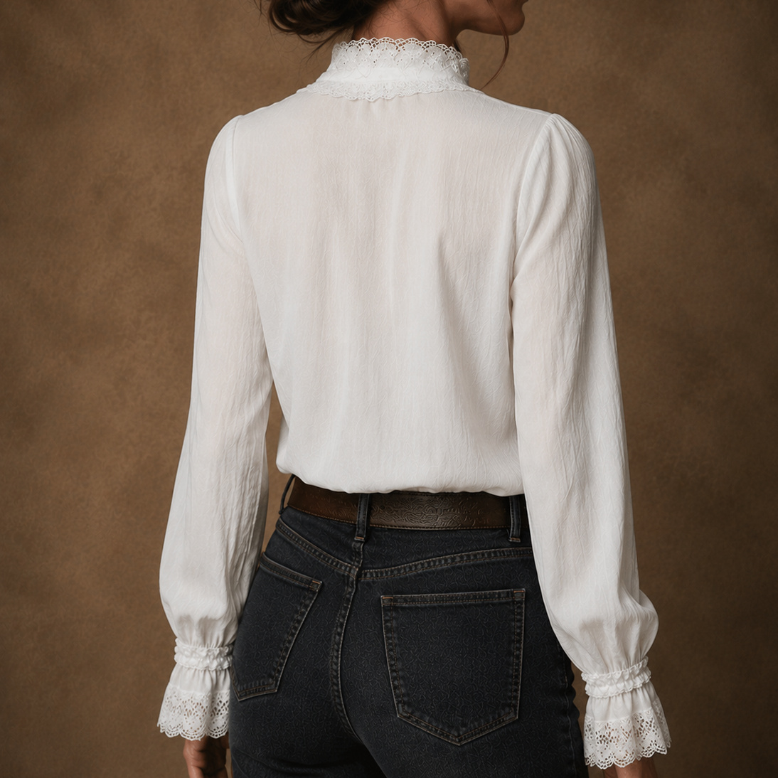 Elegant Lace-trimmed Thin Long-ssleeved Shirt