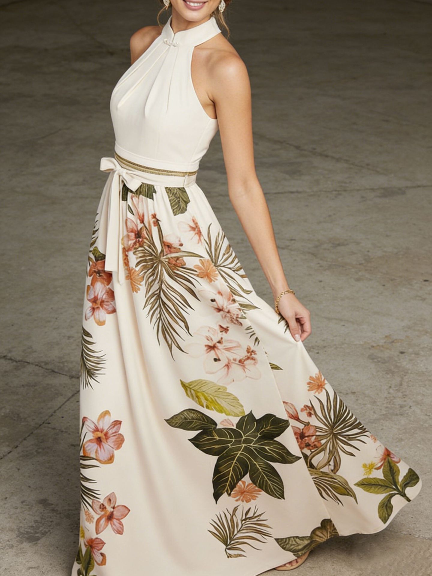 Sleeveless A-line Floral Halterneck Maxi Dress