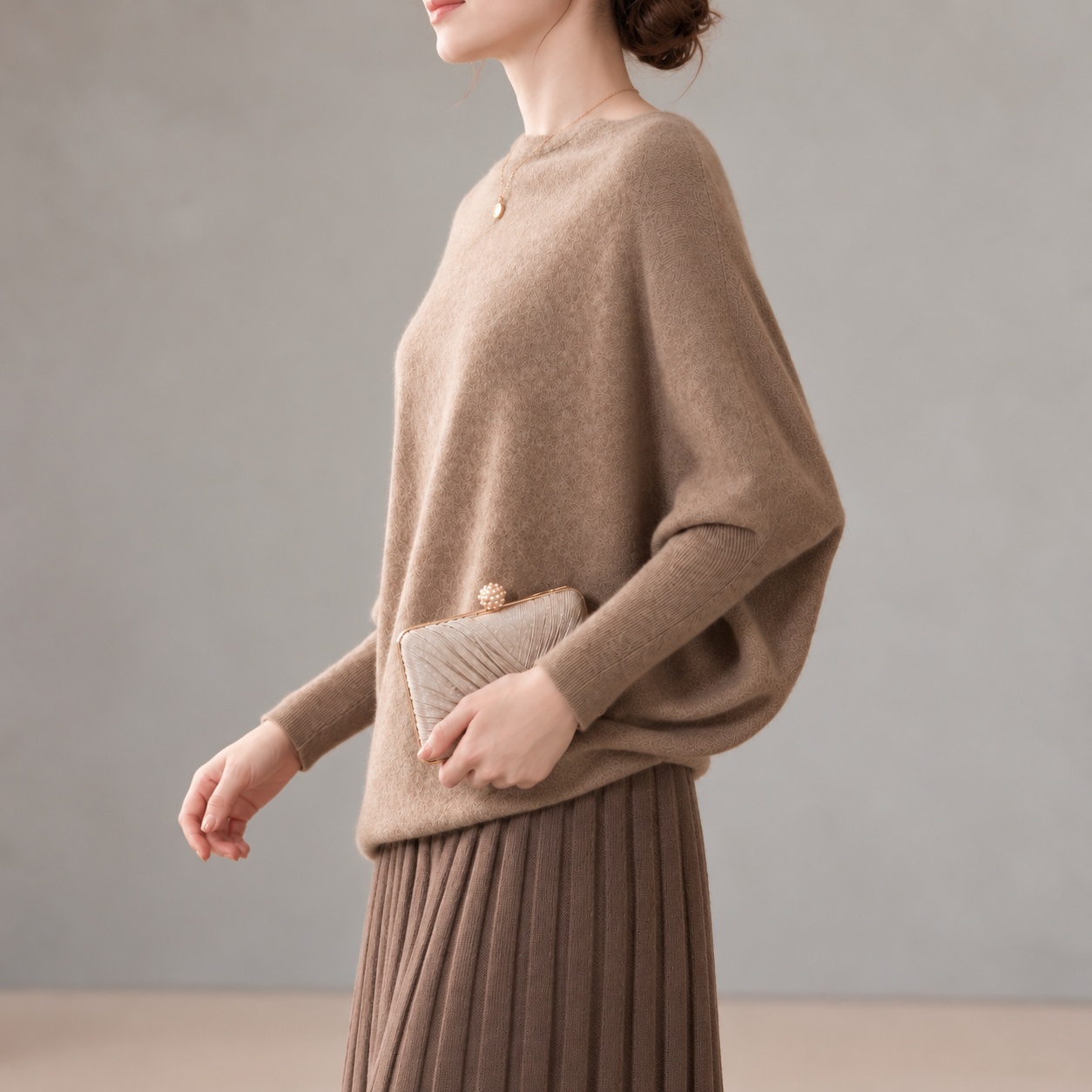 Asymmetric Hem Long-sleeved Cashmere Sweater