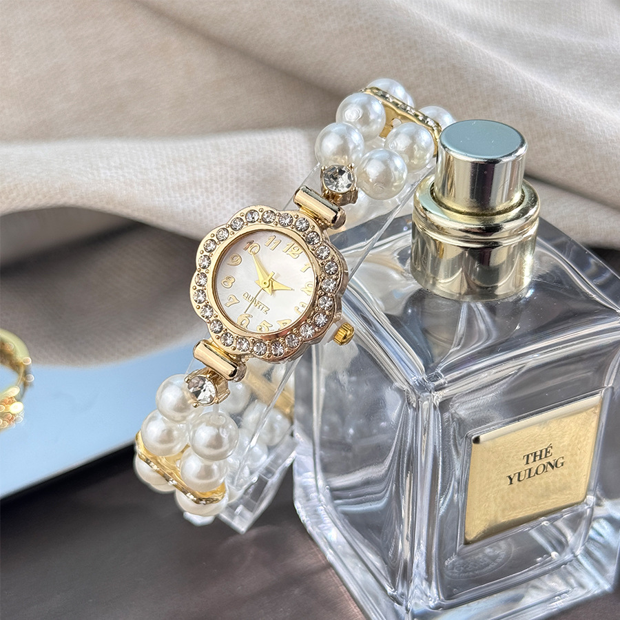 Double-row Imitation Pearl Elastic Watch
