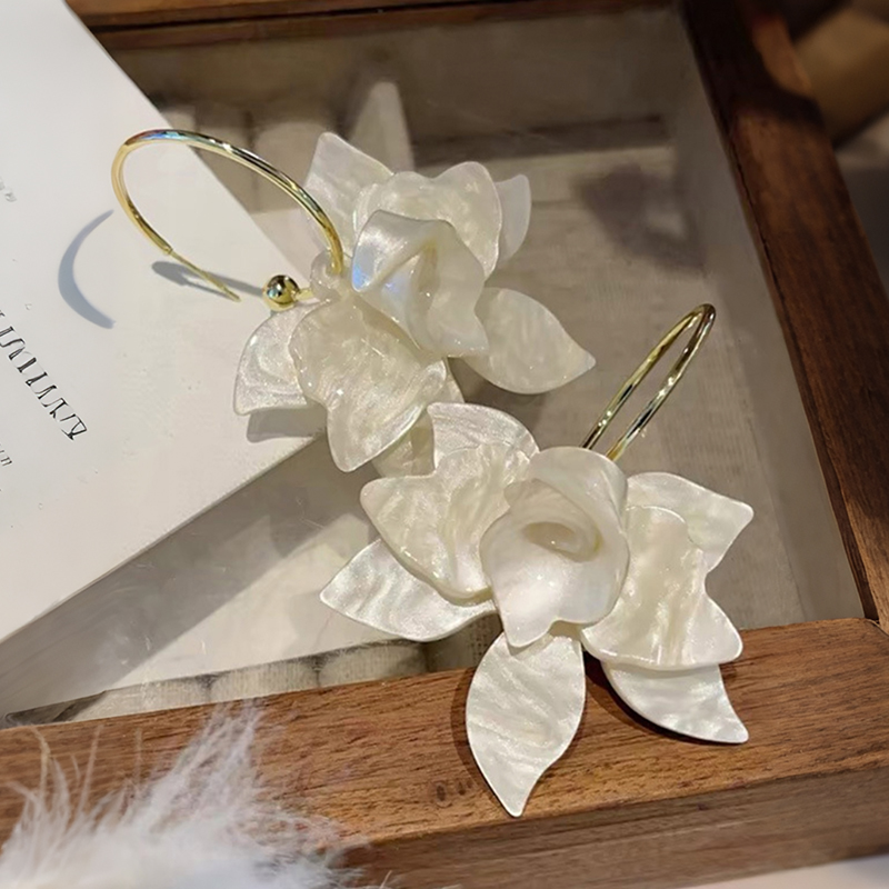 Exaggerated Floral Earrings