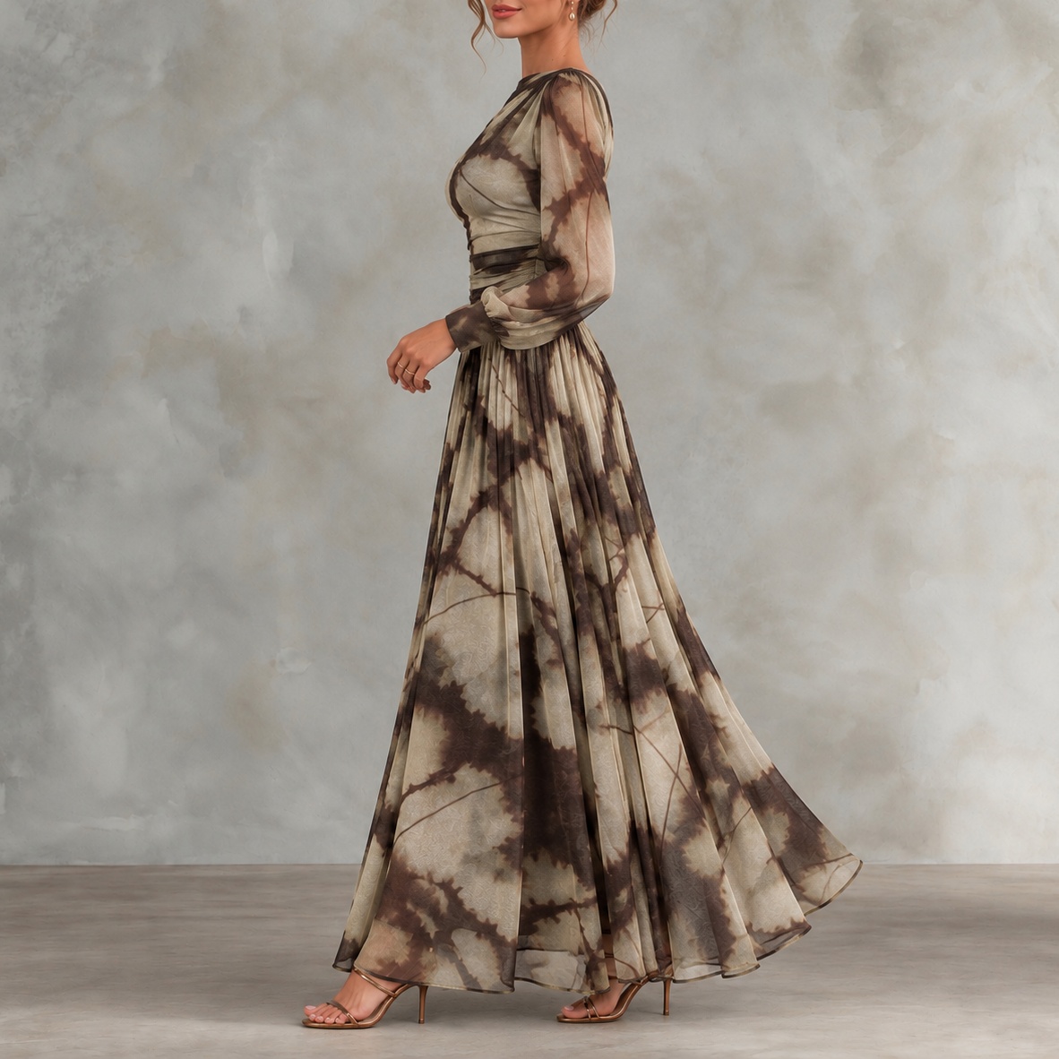 Elegant Long-sleeved Print Maxi Dress