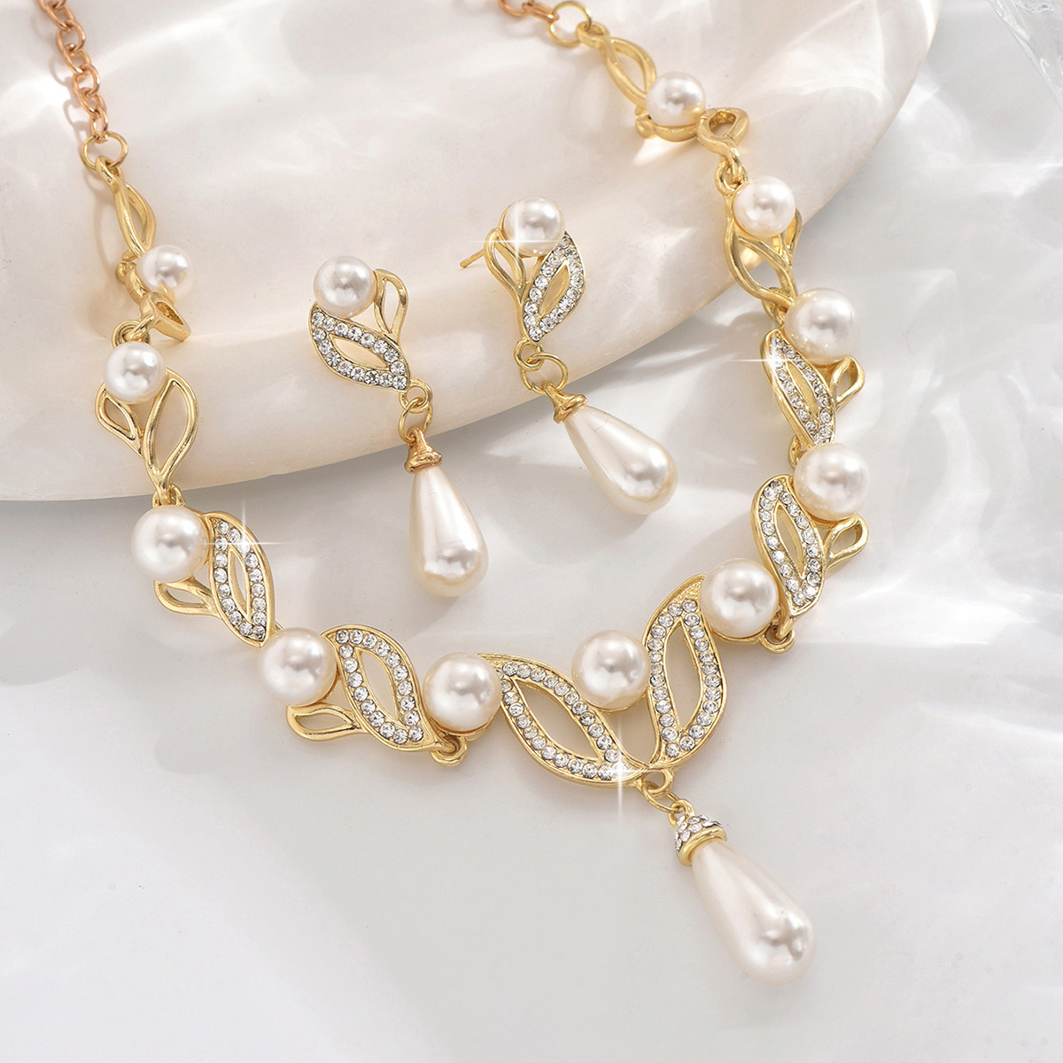 2pcs/set Elegant Imitation Pearl  Necklace Earrings And Bracelet Party Jewelry Set