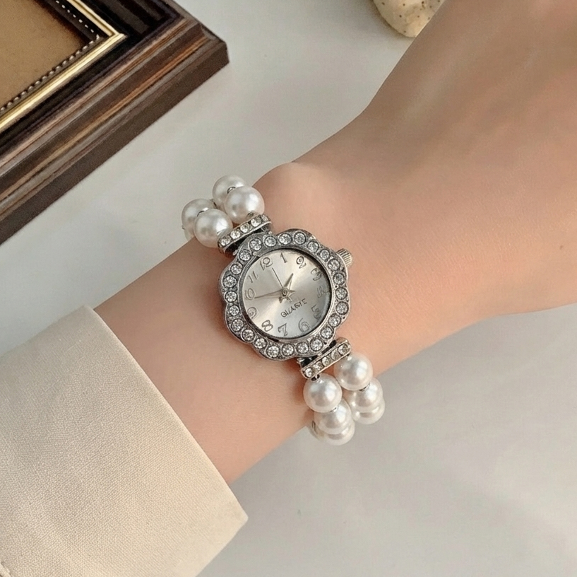 Double-row Imitation Pearl Elastic Watch