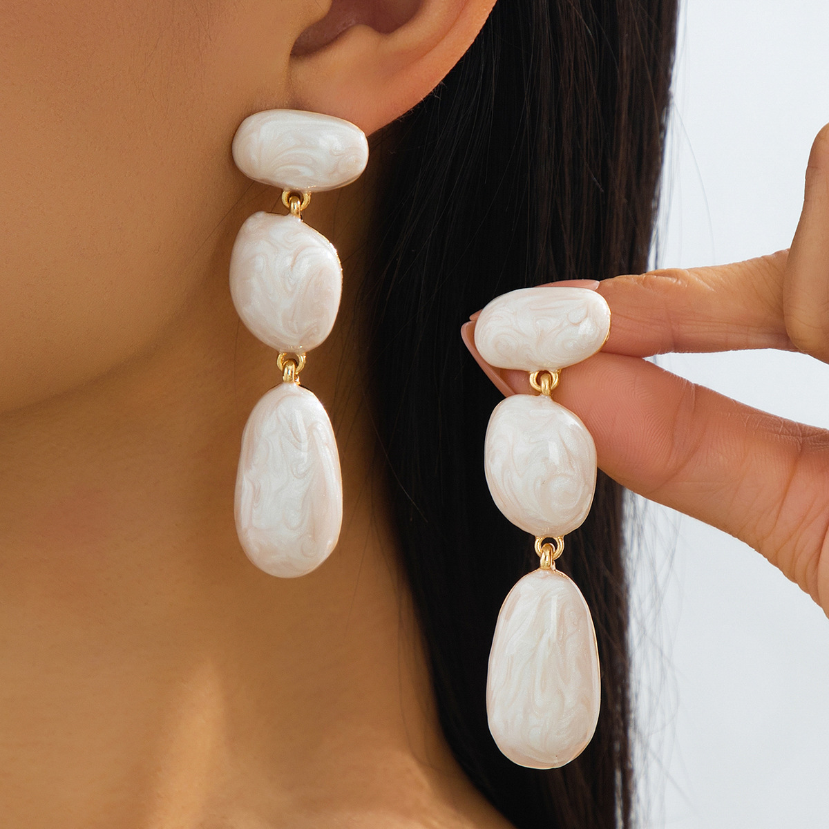 Elegant Long Teardrop Shape Earrings