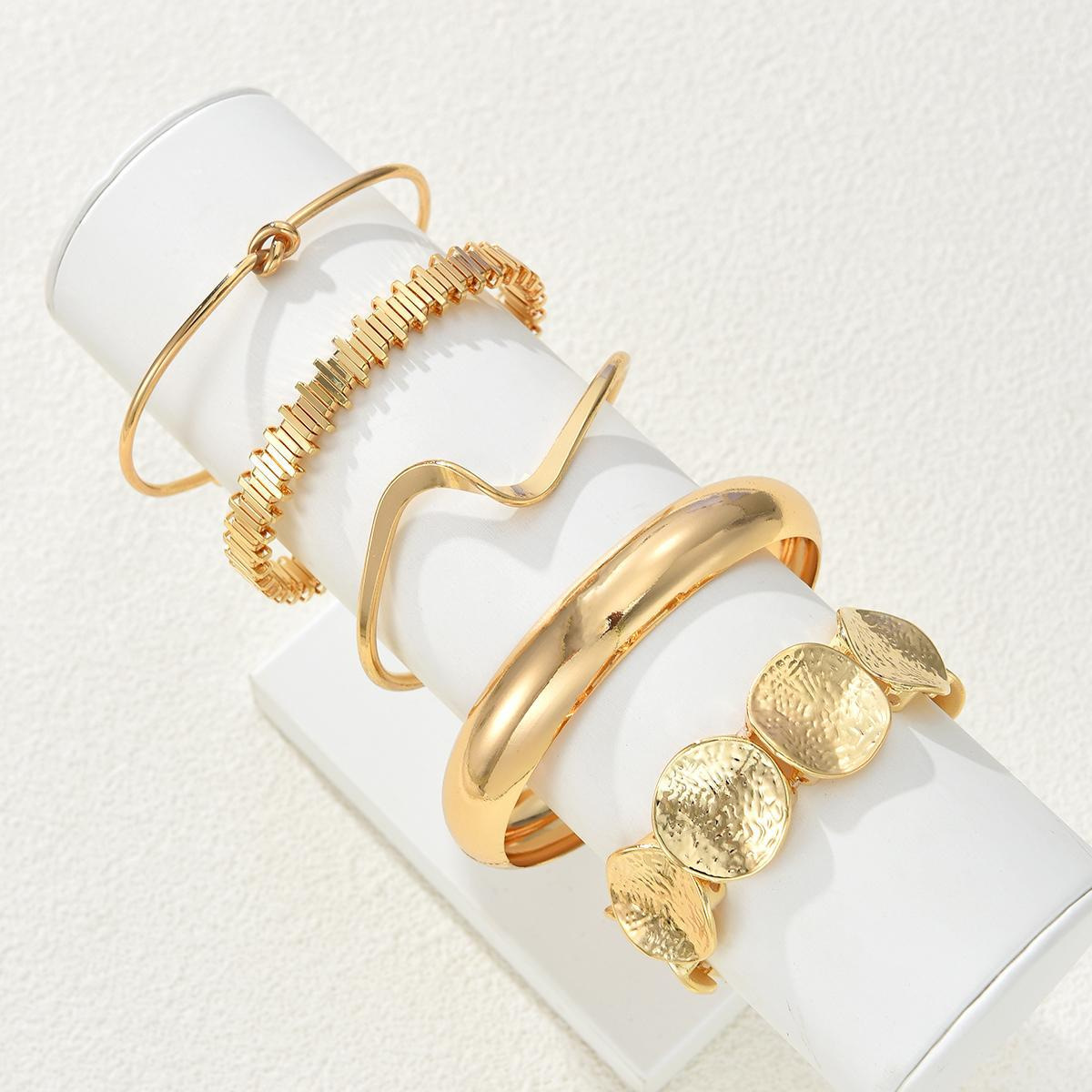 5pcs/set Leaf-patterned Smooth Bracelet With Irregular Stripes And An Open Design