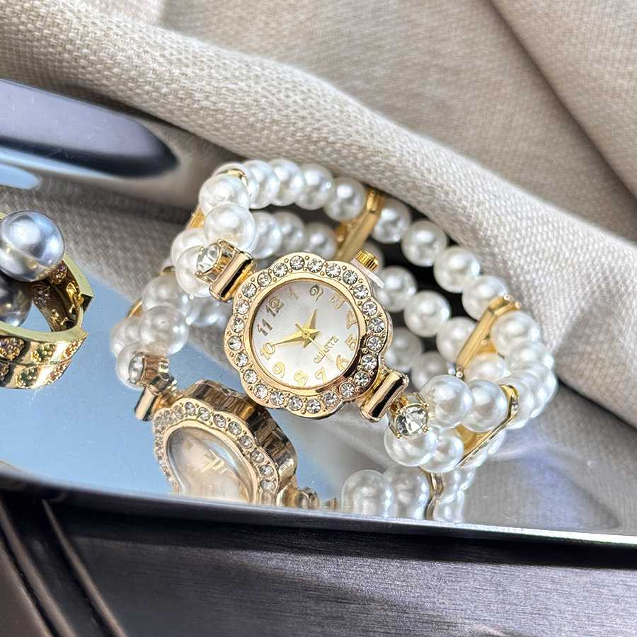 Double-row Imitation Pearl Elastic Watch