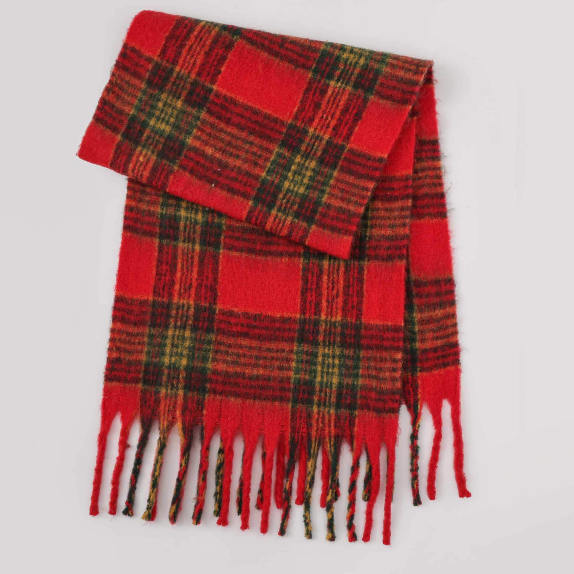 Elegant Plaid Tasseled Scarf