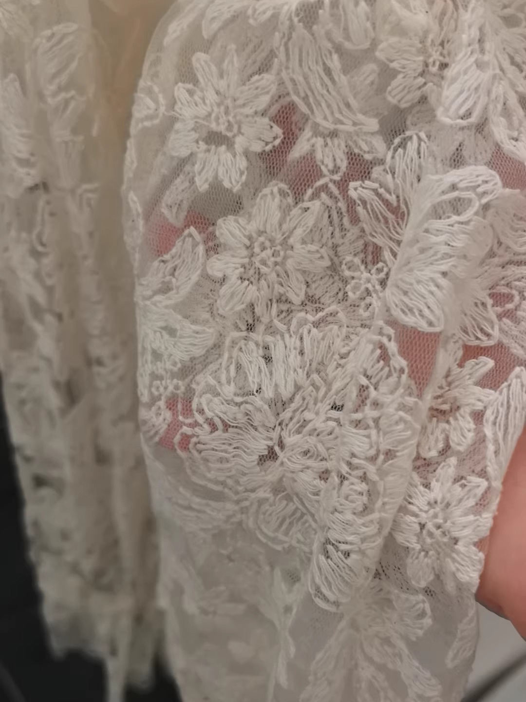 Women's Retro Floral Lace Cotton And Linen V-neck Top