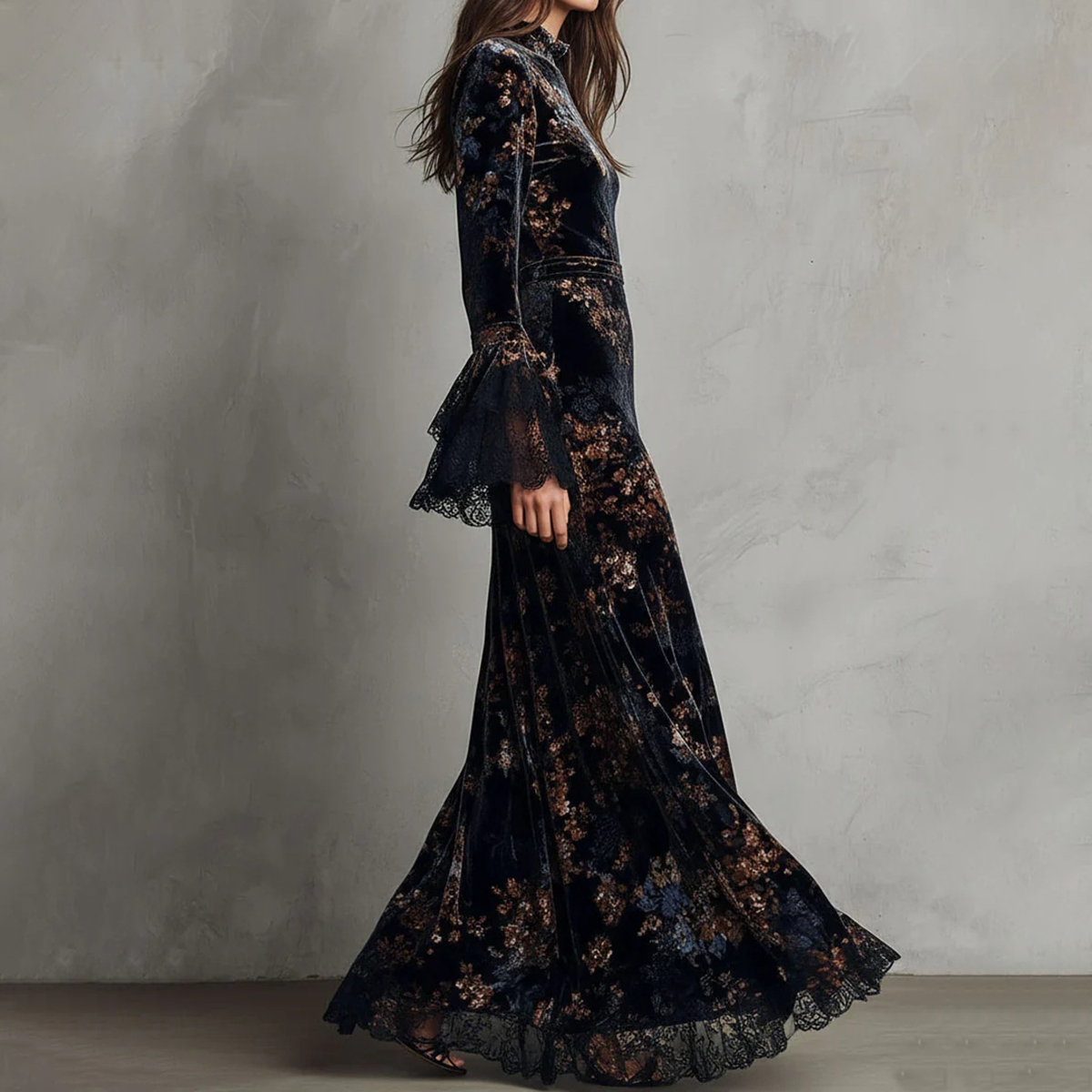 Vintage Printed Slim Fit Velvet Lace Maxi Dress