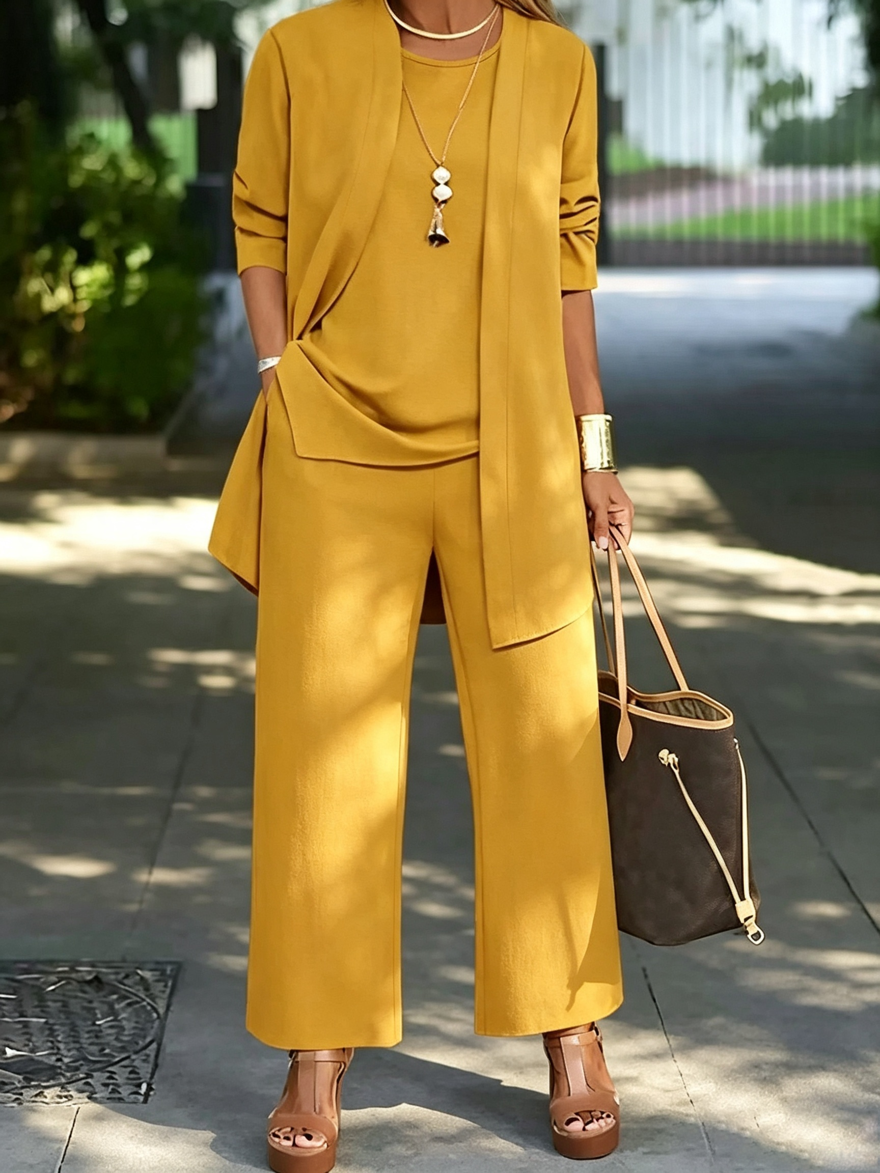 Elegant Women's Relaxed Fit 3-Piece Set
