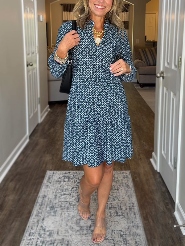 NEW🔥 V Neck Vintage-Inspired Printed Dress