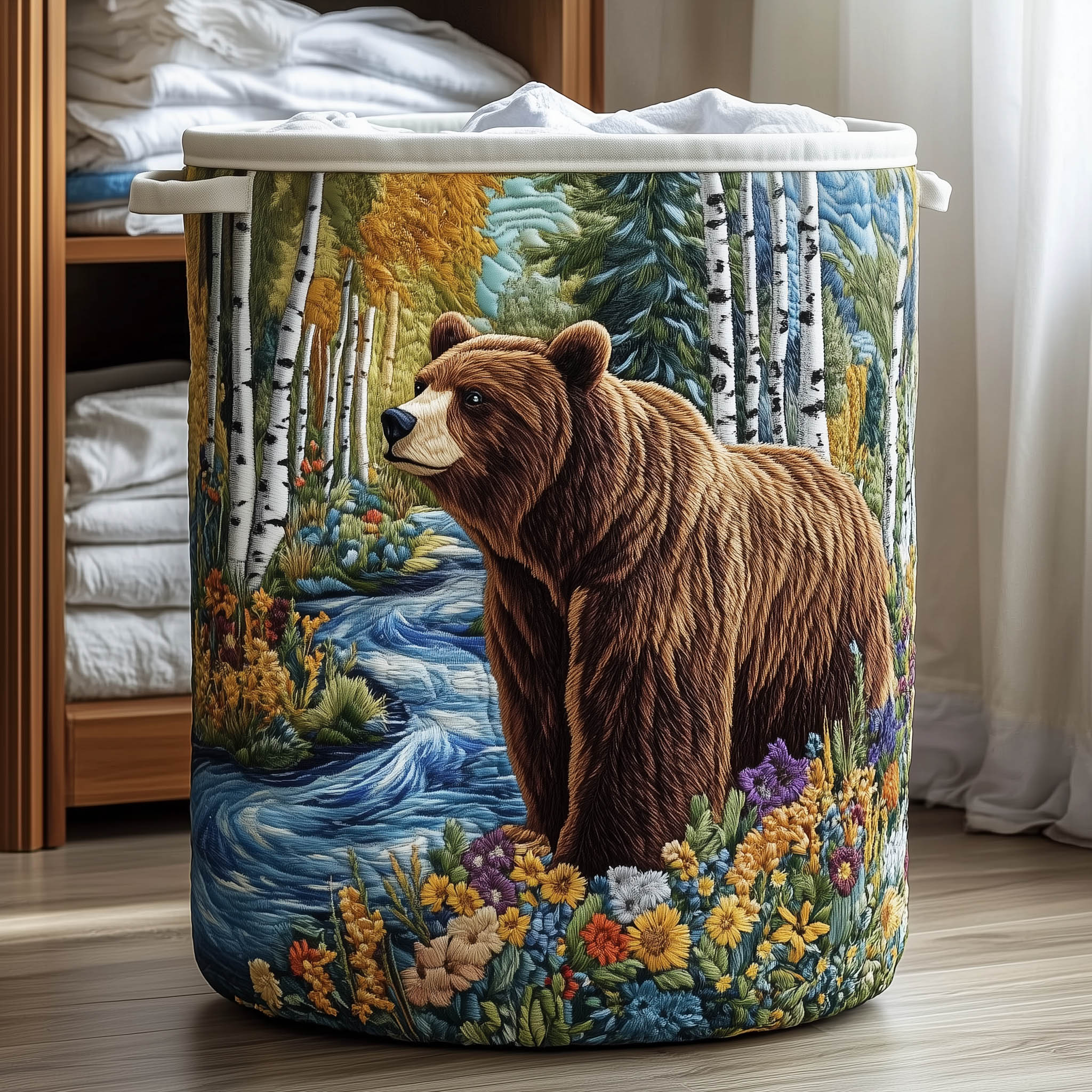 Wildlife Walk Quilted Laundry Basket GFTONT5826