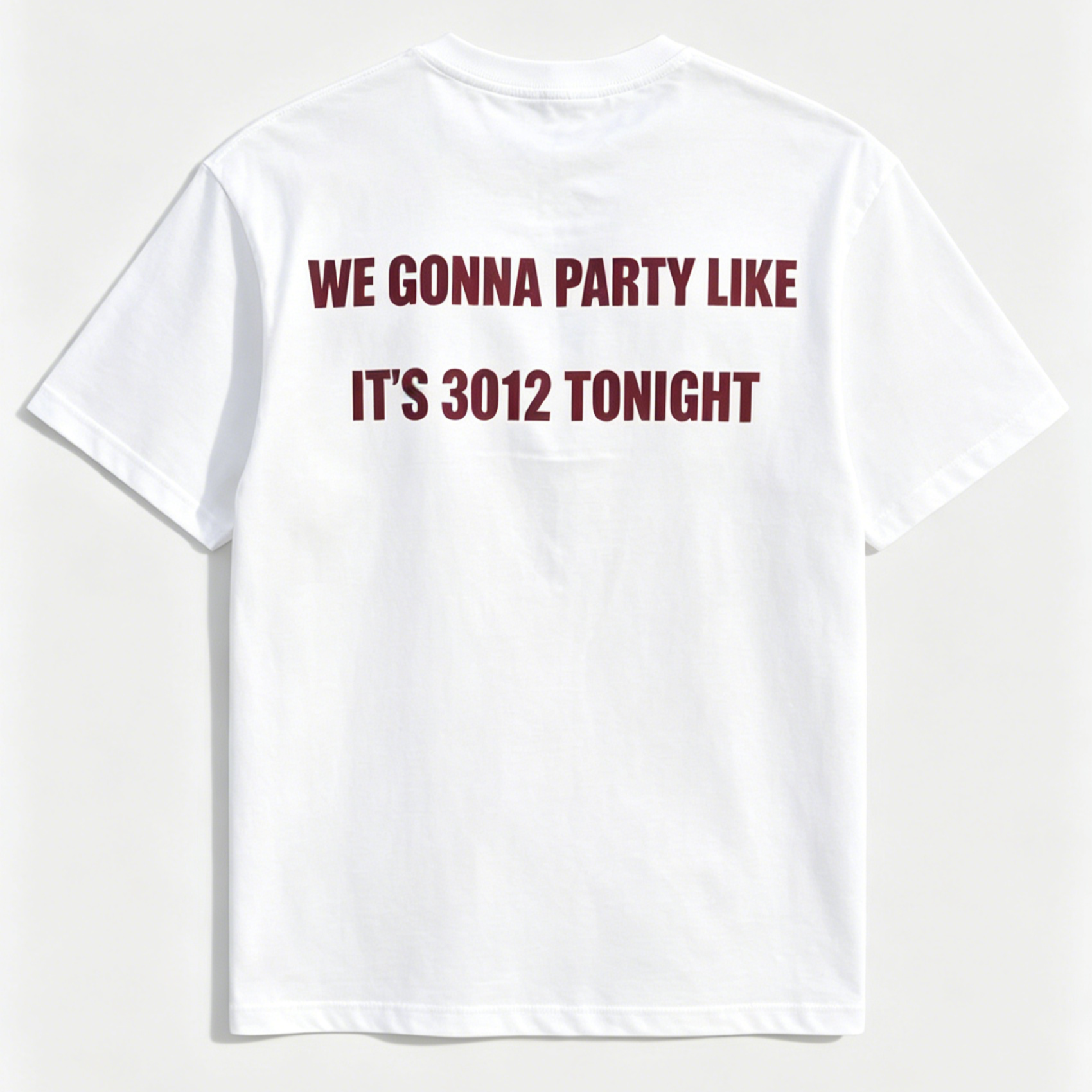 Beauty and a Beat (Justin Bieber) lyrics T-Shirt