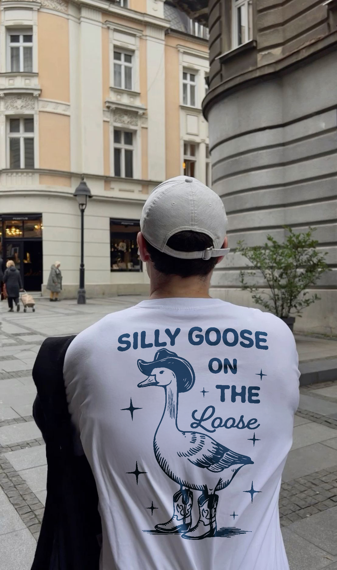 Silly Goose On The Loose Printed T-shirt（Double-sided Print）