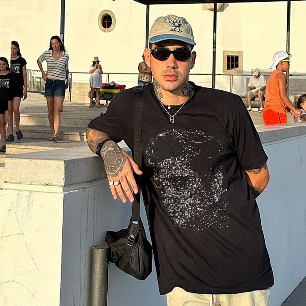 Elvis Presley Portrait Graphic T-Shirt