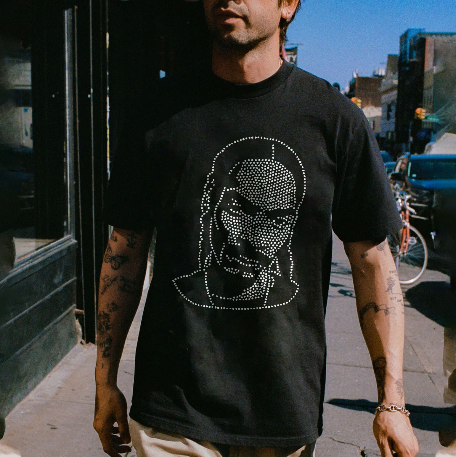 Tupac Shakur Portrait Graphic T-Shirt