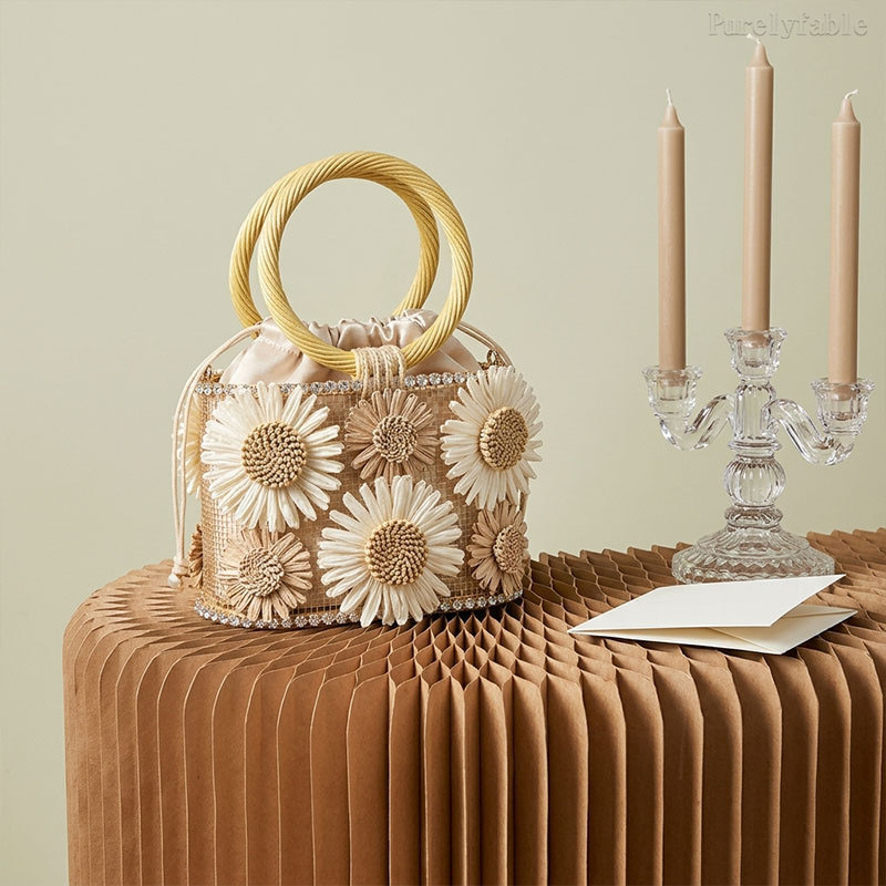 Rice White Daisy Birdcage Bag