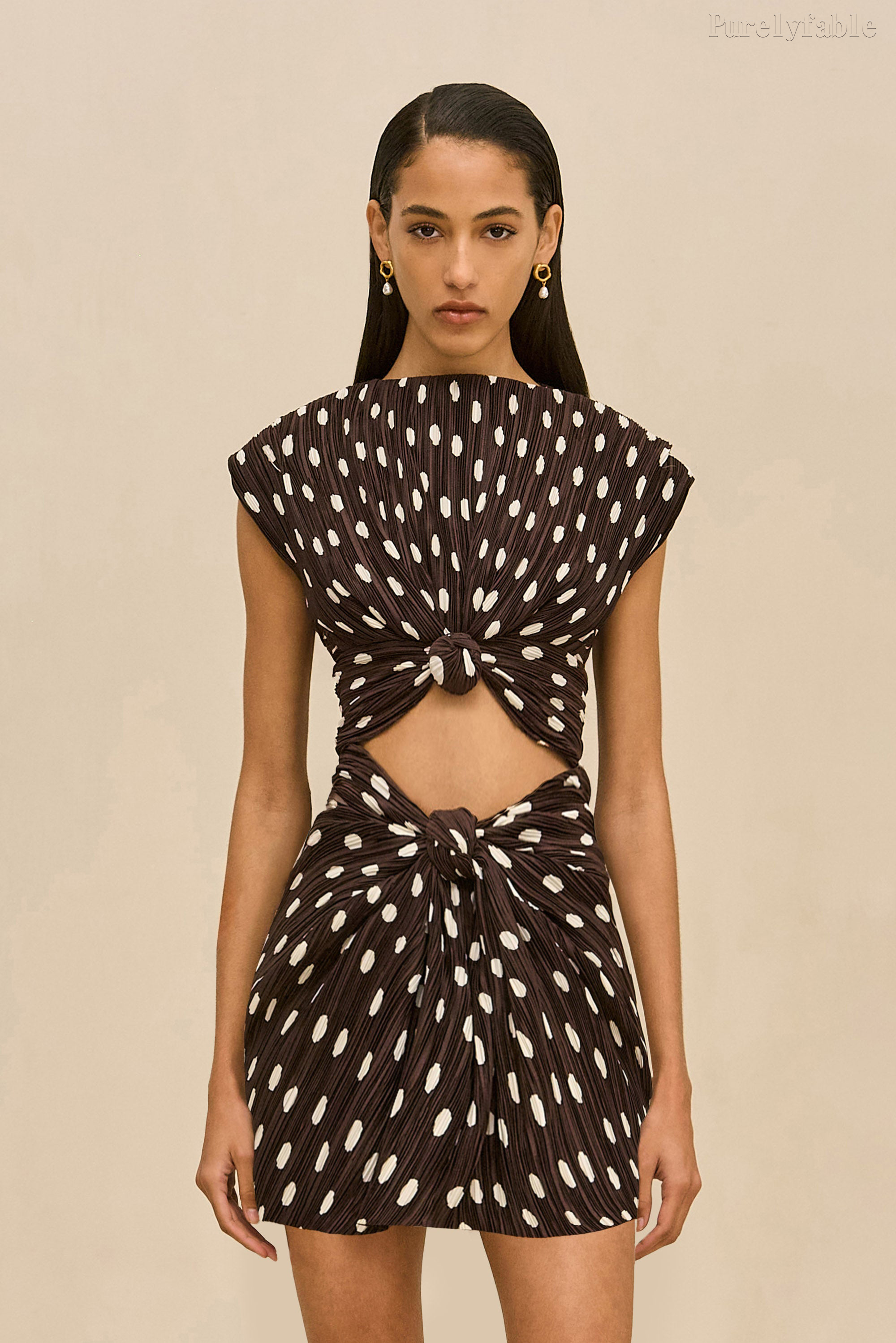Evelina Black Sleeveless Plaid Short Dress