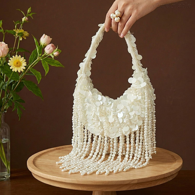 White Bead Shoulder Bag