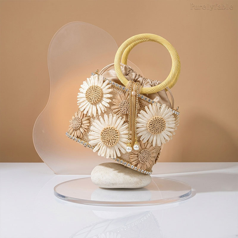 Rice White Daisy Birdcage Bag