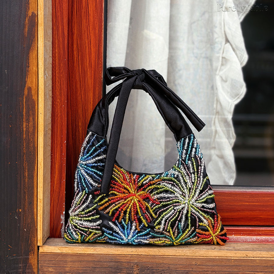 Black HhandBag
