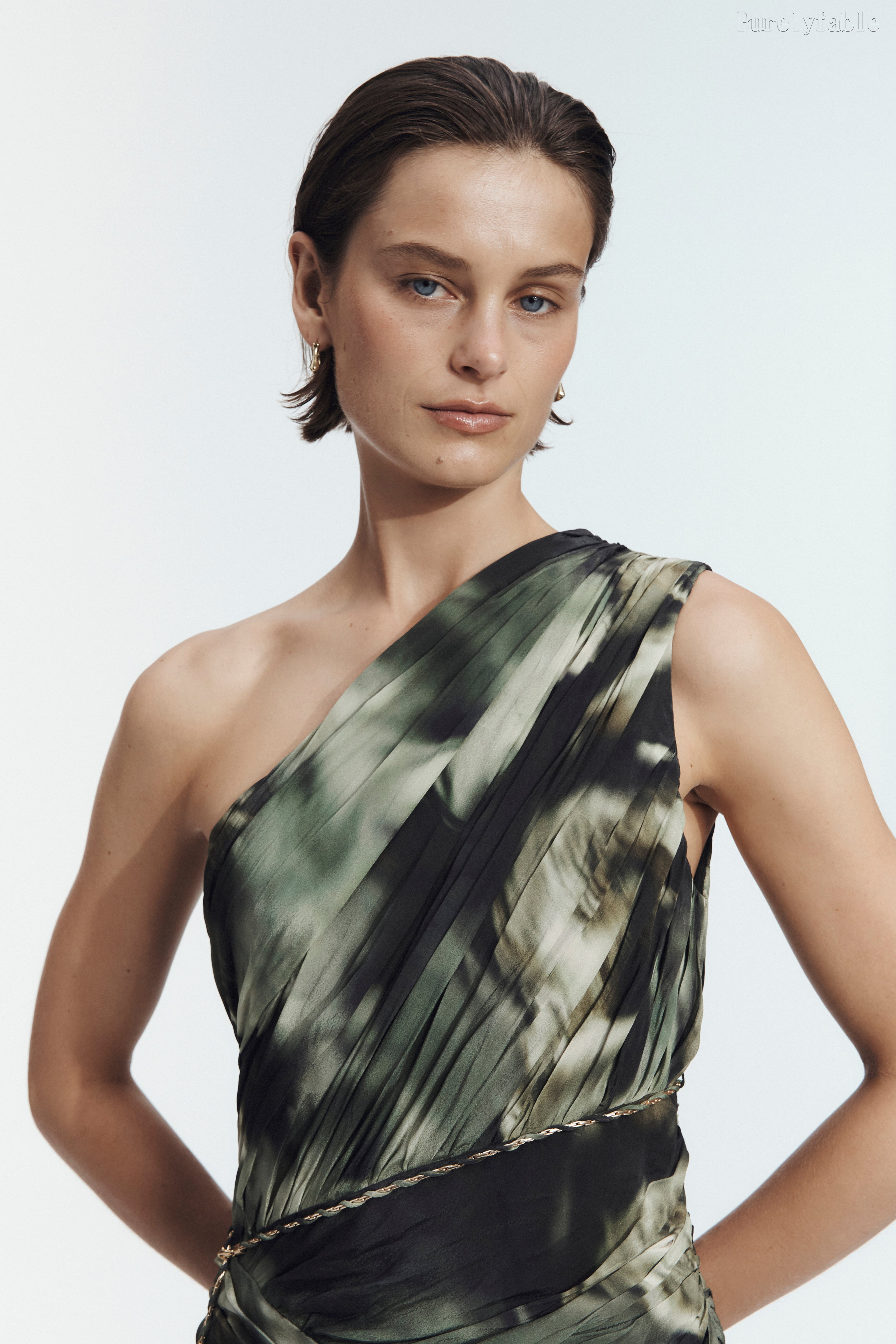 Giana Dark Green One-Shoulder Asymmetrical Short Dress