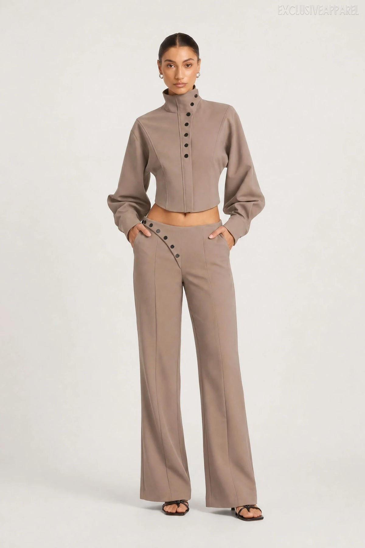 Zella Greyish-brown High-necked Buttoned Wide-leg Pants Set