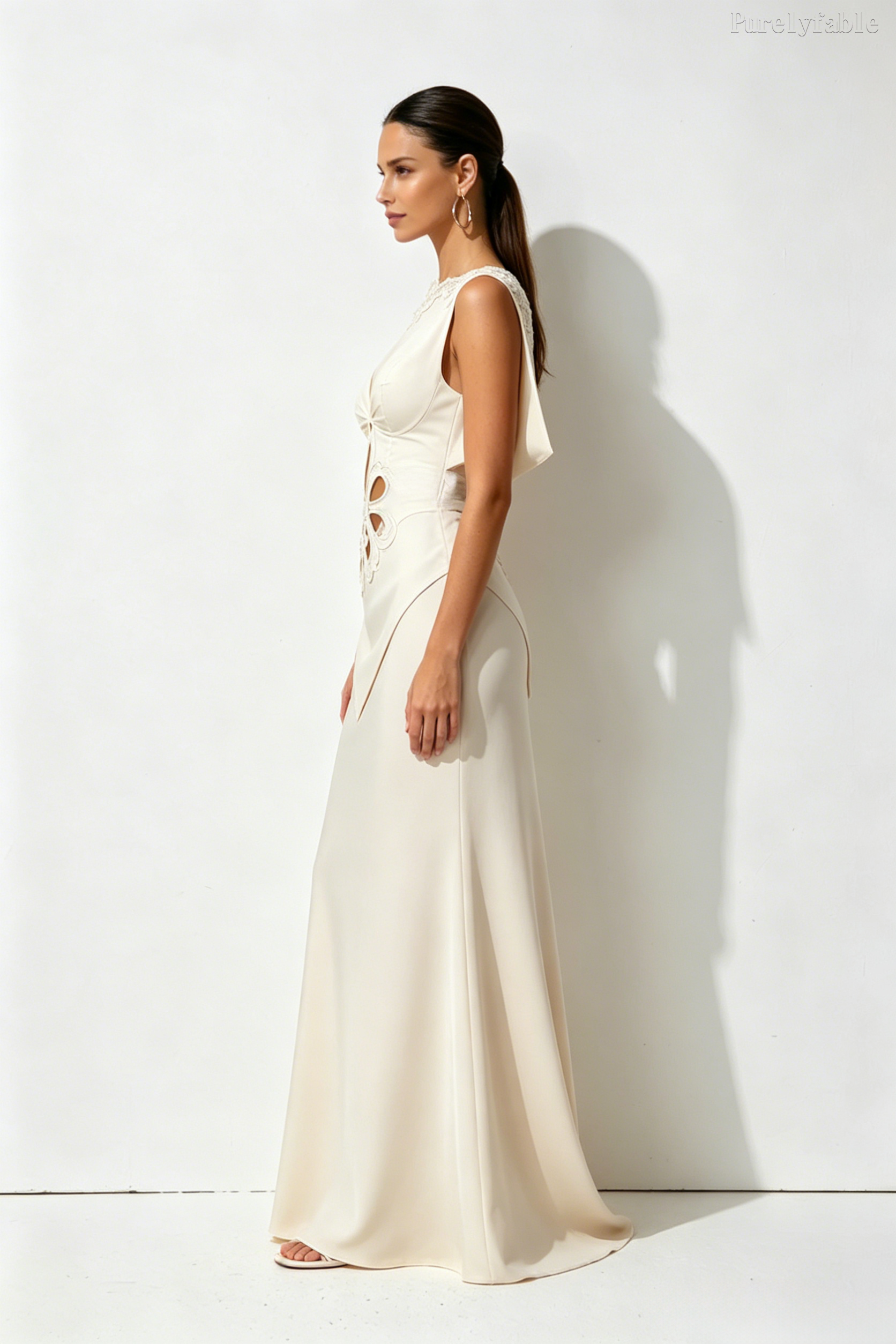 Daphne White Sleeveless Hollow Flower Dress