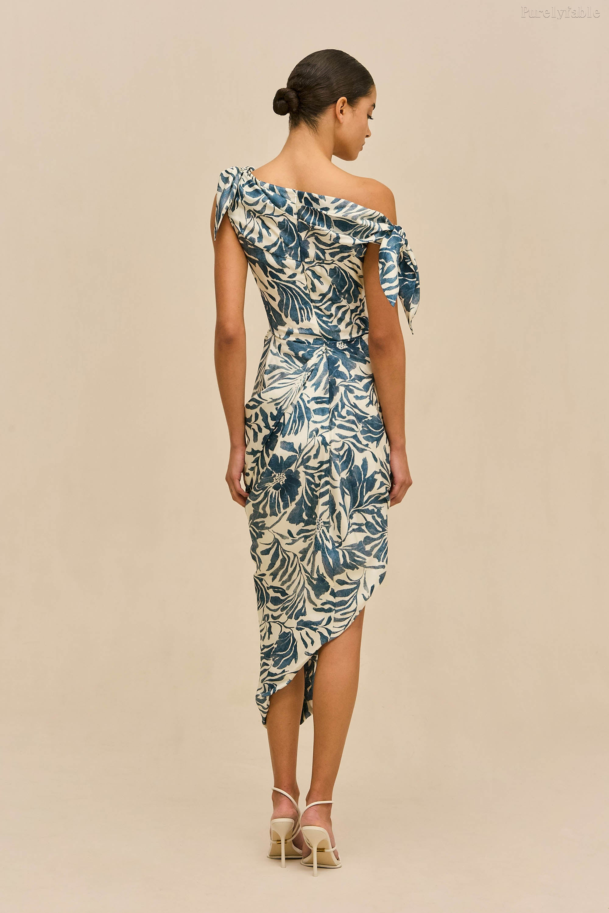 Elara Blue Sleeveless Floral Asymmetric Mid-Length Dress