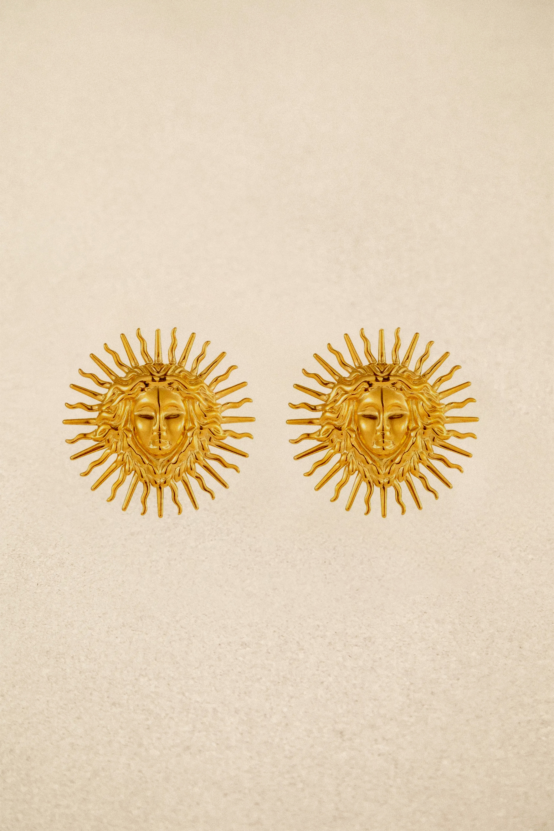 Sunface Stud Earrings-purelyfable