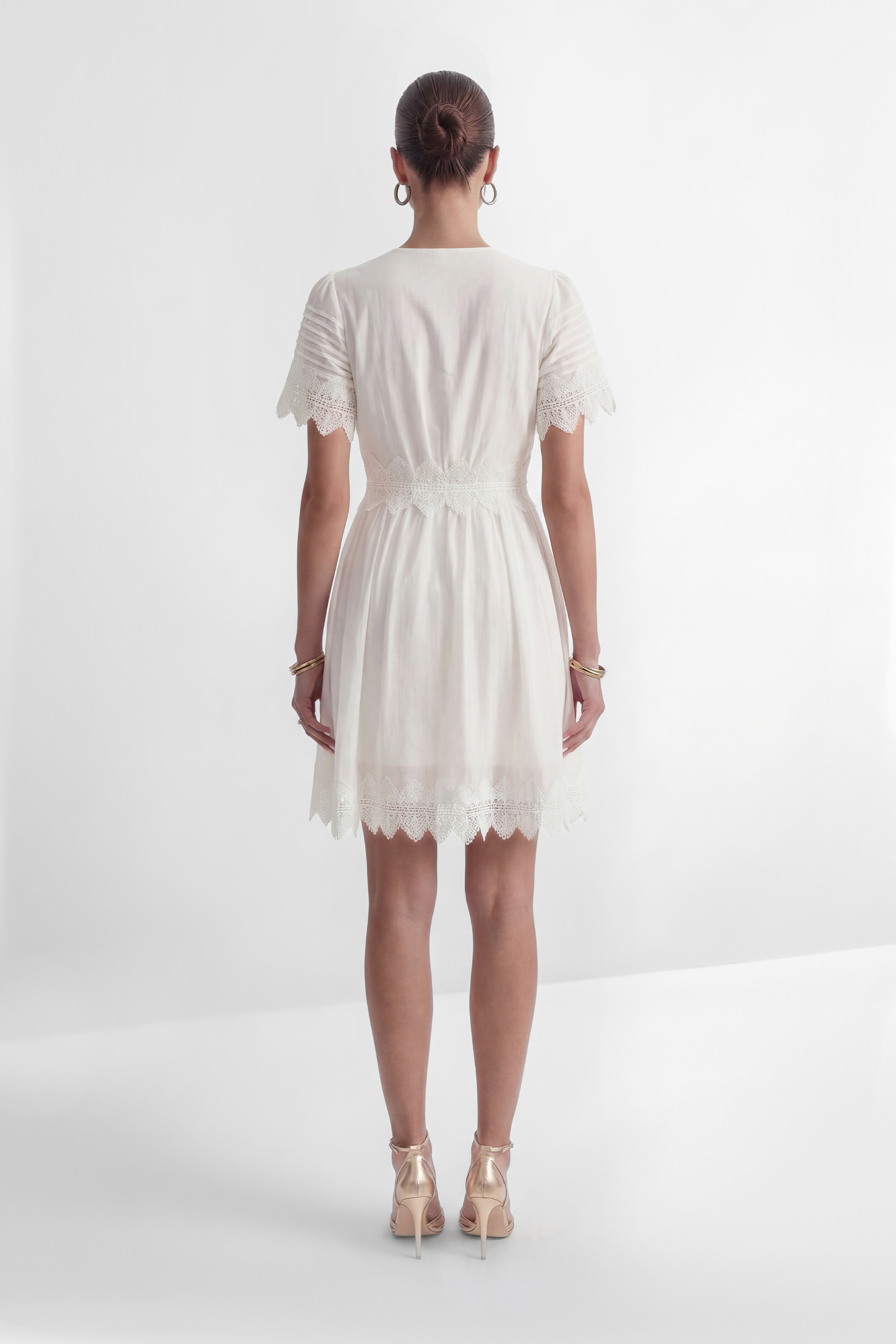 City Of Angels White Lace Embellished Short Sleeve Mini Dress-purelyfable