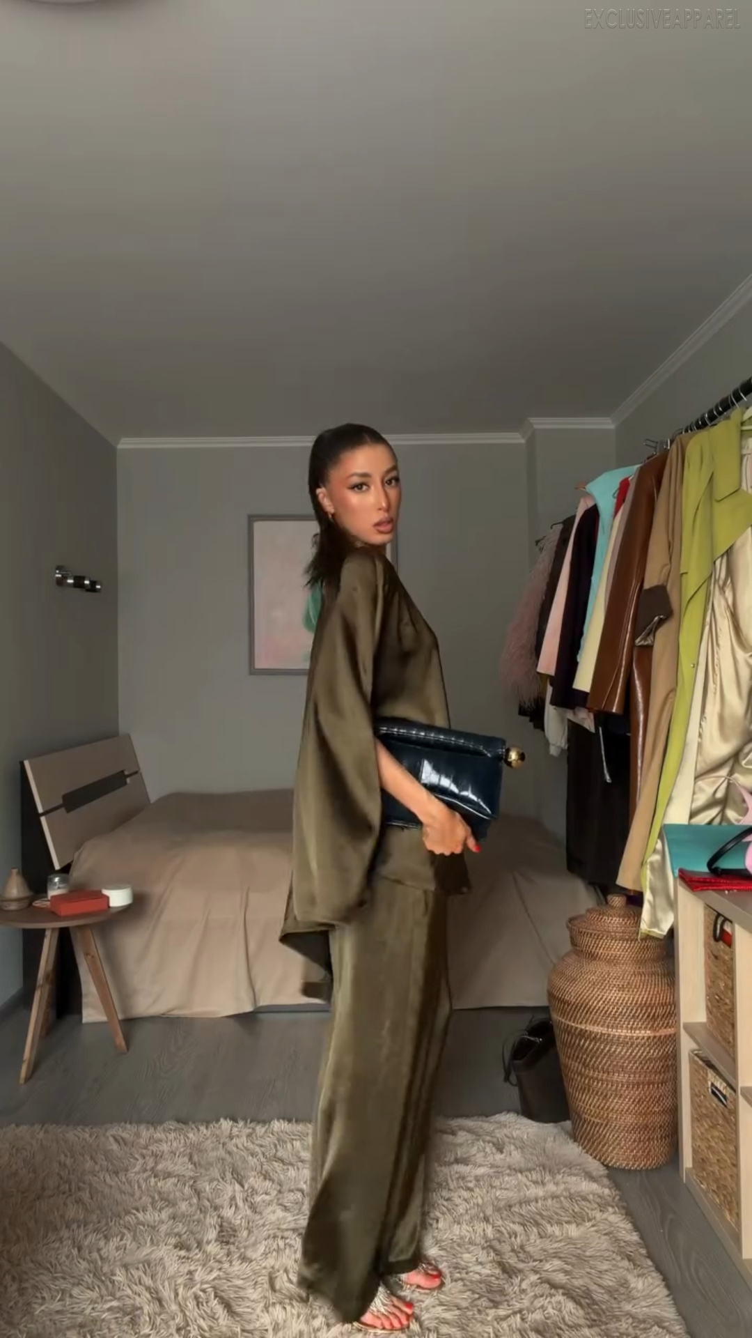 Brielle Dark Green Cape Sleeve Wide-Leg Pants Set